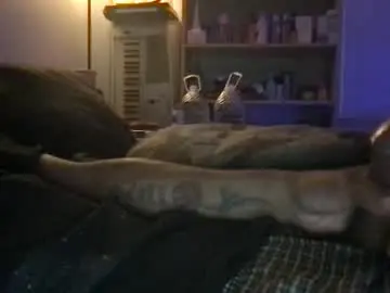 Live Porn with kipgreen - Chaturbate