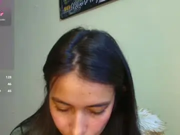 Nude Webcam with vallery_evanss - Chaturbate