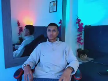 Sex Cam with alan_colthon - Chaturbate