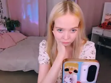 Nude Webcam with bellamontgomery - Chaturbate