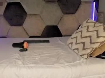 Live Porn with latrellx7 - Chaturbate