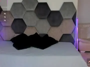 Live Sex with latrellx7 - Chaturbate