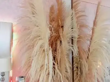 Adult Video Chat with sophi_rae - Chaturbate