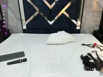 Adult Webcams with violetrose_as - Chaturbate