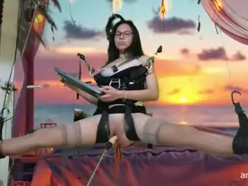 Free Live Porn with angelinasia - Chaturbate