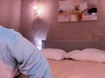 Live Sex Cam with charm_phoebe - Chaturbate