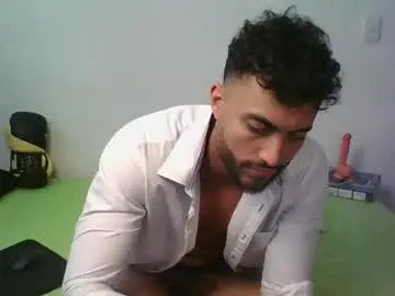 Live Sex with claybrown_ - Chaturbate
