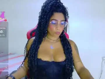 Sex Chat with evelyn_lewiss1 - Chaturbate