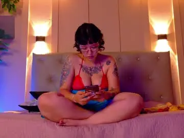 Live Sex with chloerossee - Chaturbate