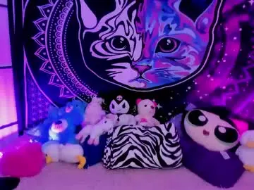 Live Porn with daryimiau - Chaturbate