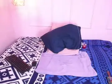 Live Sex Cam with lunasweet_18 - Chaturbate
