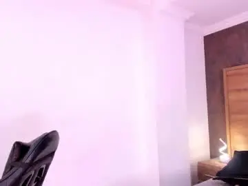 Free Live Porn with cristinerain - Chaturbate