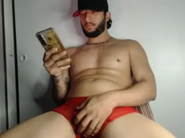 Nude Webcam with dracoo_hot - Chaturbate