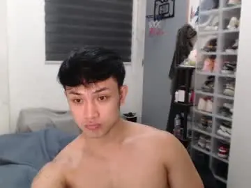 Live Sex Cam with princeadrianx - Chaturbate