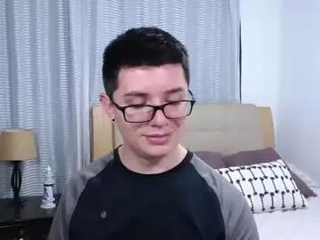 Sex Chat with kevinhunts - Chaturbate