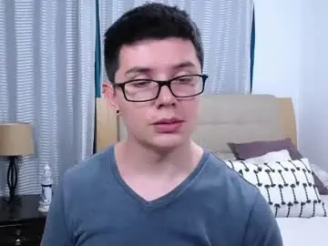 Adult Webcam with kevinhunts - Chaturbate