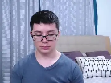 Sex Chat with kevinhunts - Chaturbate