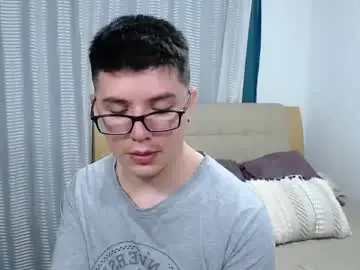 Free Live Porn with kevinhunts - Chaturbate