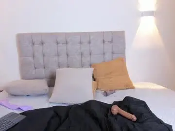 Watch Live Sex Cams with bella_sumers - Chaturbate