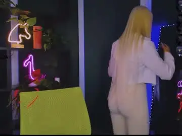 Sex Chat with darly_honey - Chaturbate