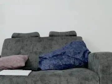 Sex Cam with isabela_cuteass - Chaturbate