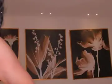 Free Live Porn with rebeccawestx - Chaturbate