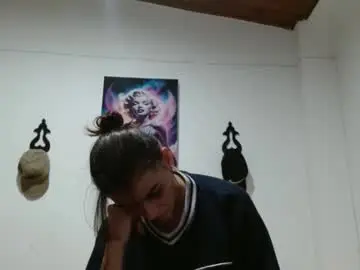 Sex Cam with crystal_starx - Chaturbate