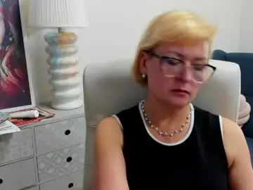 Adult Webcam with luna_xfantasy - Chaturbate