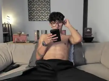 Free Porn Cam with im__thomas - Chaturbate