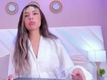 Sex Cam with valeygomez - Chaturbate