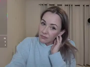 Watch Live Sex Cams with crazy_ass_stacy - Chaturbate