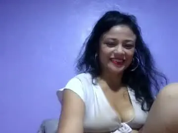 Nude Webcam with daniela_love1 - Chaturbate