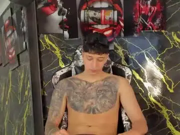 Watch Live Sex Cams with eithan__boy - Chaturbate