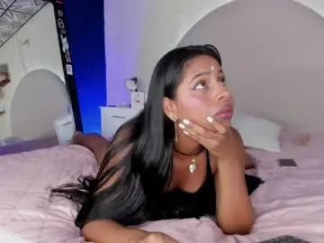 Free Live Porn with evelyn__ebony - Chaturbate