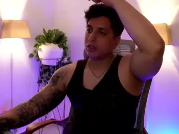 Live Sex with appolo_allen - Chaturbate