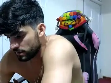 Live Sex Cam with jackecuador - Chaturbate