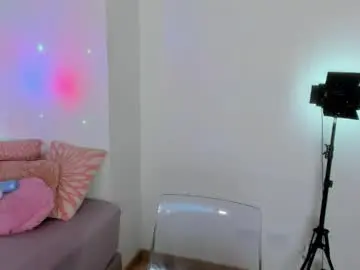 Sex Cam with stella__white - Chaturbate