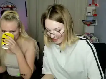 Live Sex with gia_lee_ - Chaturbate