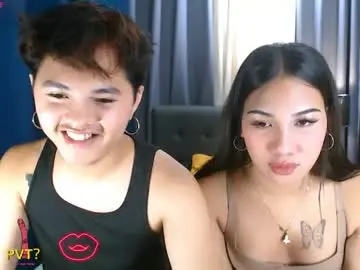 Live Porn with scarlethaert11 - Chaturbate