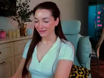 Live Porn with your_evaa - Chaturbate
