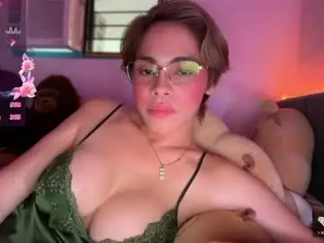 Live Sex Cam with angelabigcock10 - Chaturbate