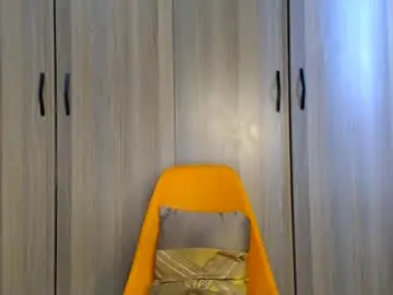 Free Live Porn with gulpess - Chaturbate