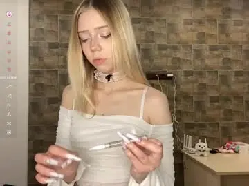 Sex Chat with kristiancommes - Chaturbate