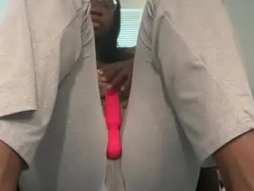 Best live sex cam show with serenitybee - Chaturbate