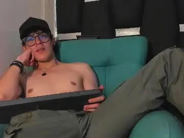 Nude Webcam with deamon_black - Chaturbate