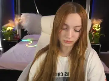 Live Porn with foxymayy - Chaturbate