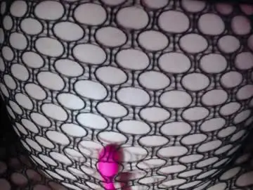 Live Sex Cam with ms_millie11 - Chaturbate