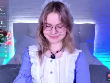 Adult Video Chat with chloewells - Chaturbate