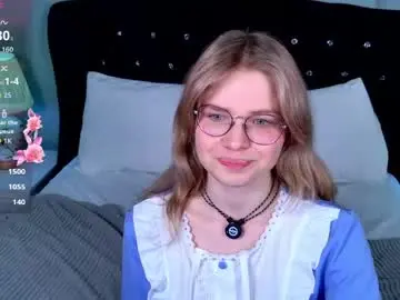 Sex Cam with chloewells - Chaturbate