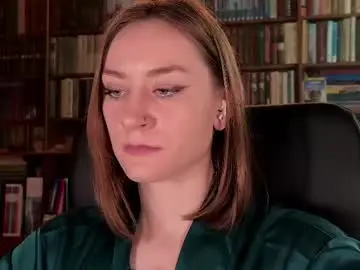 Live Sex Cam with retromarie - Chaturbate